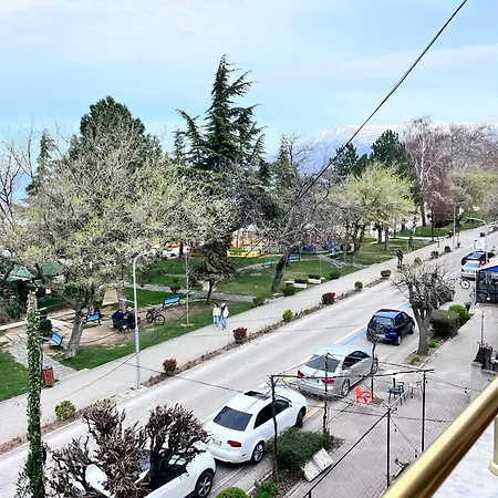 Vila Lacka Pogradec Exterior photo