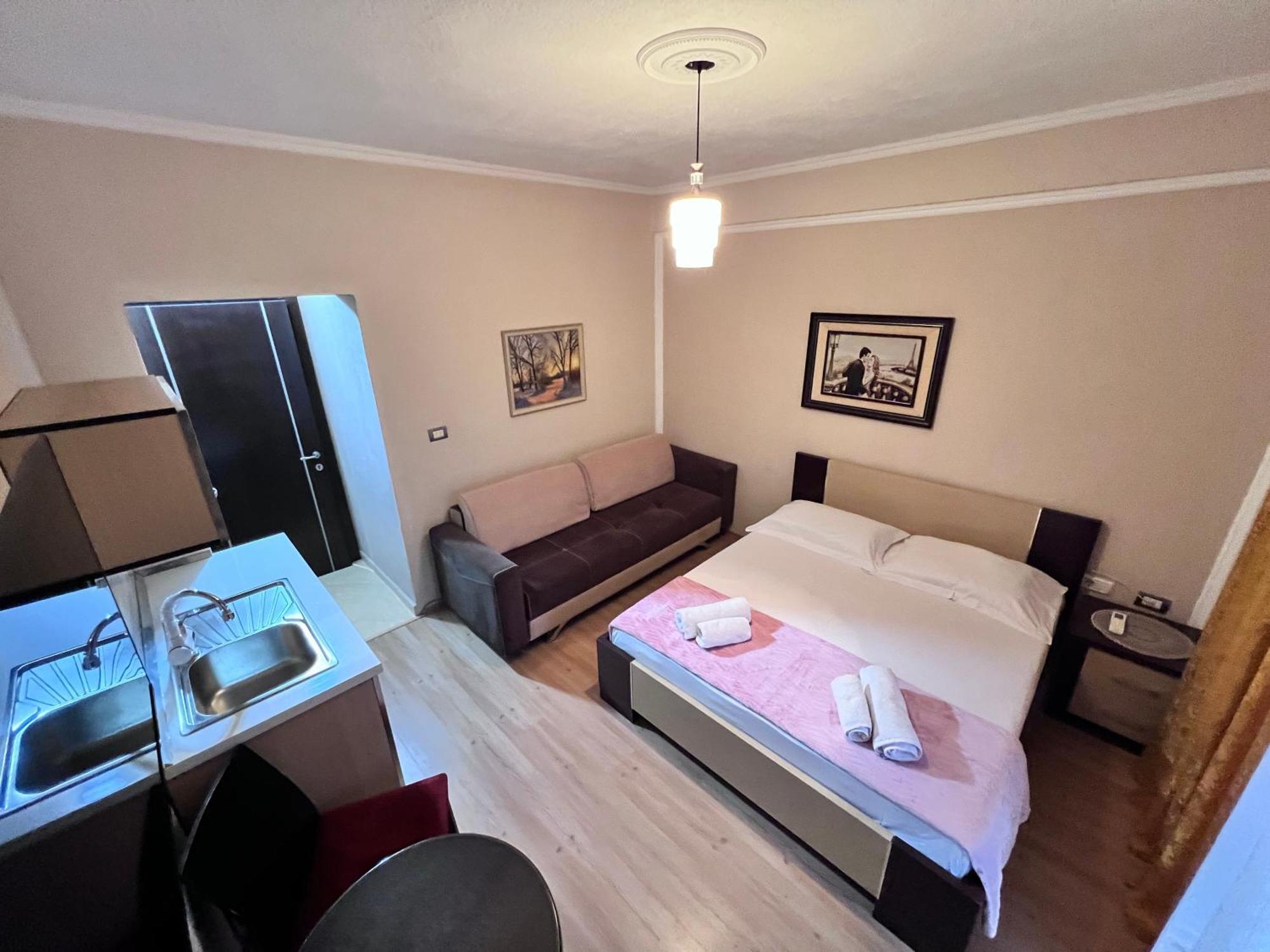 Lacka Apartment Pogradec